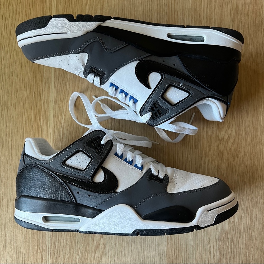 Nike Air Flight Condor - Mens 9 - New without tags